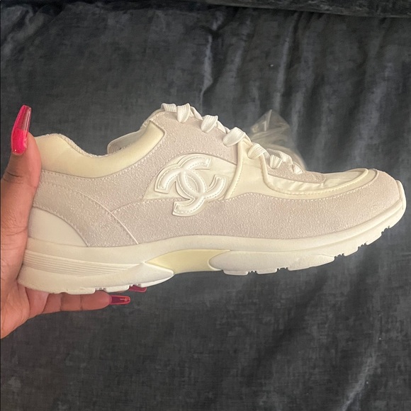 Chanel Women's Beige and White Sneakers - Picture 2 of 7